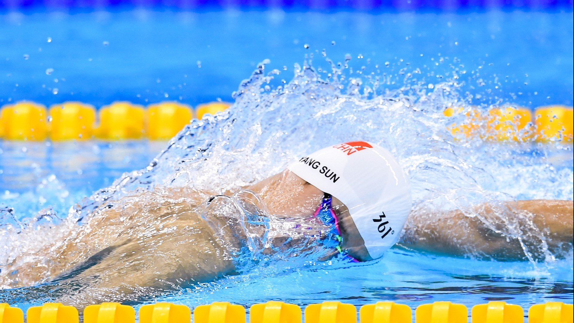 朝鲜水球攻防转换迅速，朝鲜 球场