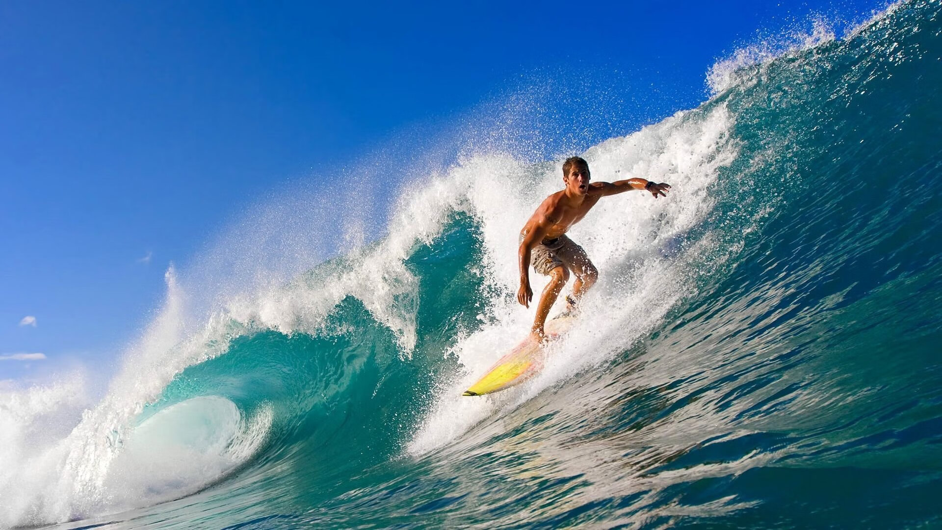 科里·简：用爆发力与迅捷的跑动冲破防线，展示无与伦比的边锋技艺